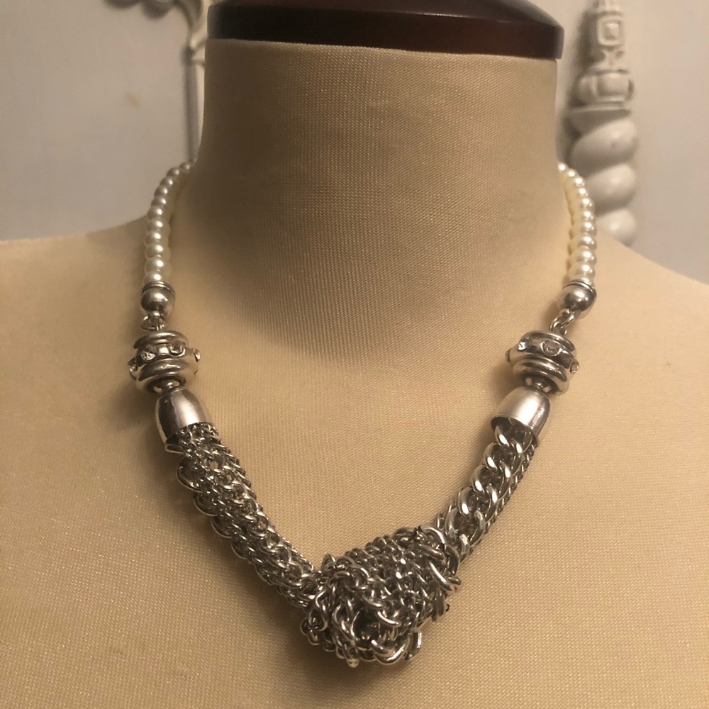 Pearl X Chain Necklace